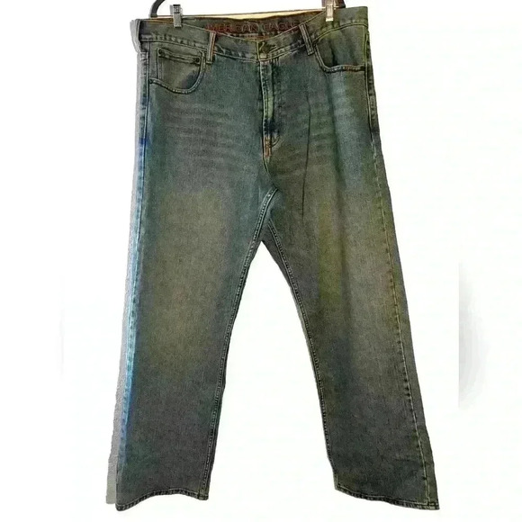American Eagle Outfitters Loose Fit Bootcut Light Wash Jeans Size 38x34 - Picture 1 of 6